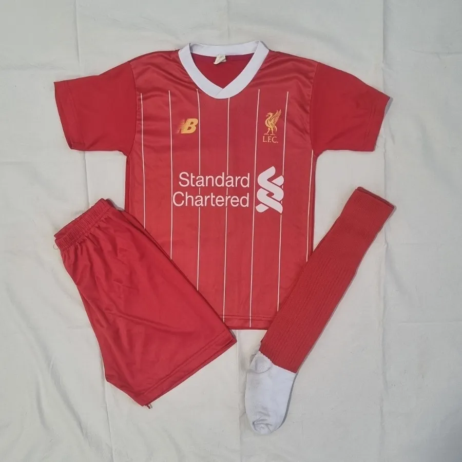 لباس ورزشی بچگانه