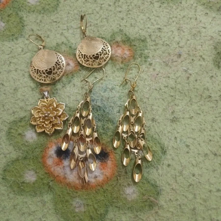 گوشواره ابشاری طلایی