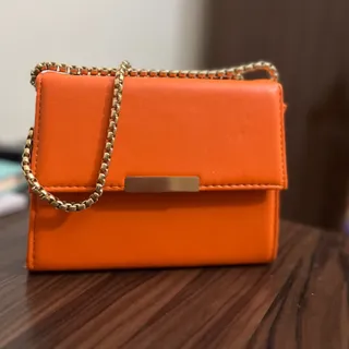کیف نارنجی