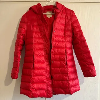 کاپشن قرمز کلاه دار