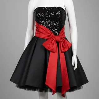 پیراهن عروسکی