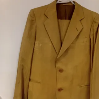 کت و شلوار  ایتالیایی