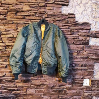 کاپشن خلبانی