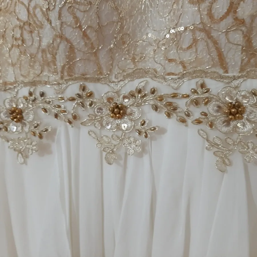 لباس دنباله دار مجلسی