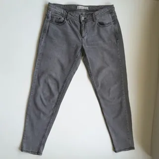 شلوار جین زارا M