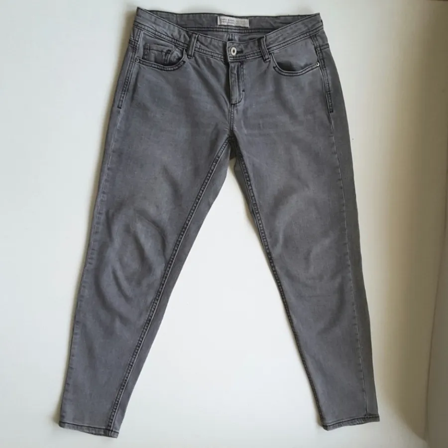 شلوار جین زارا M