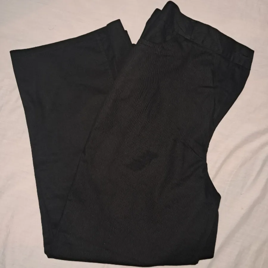 شلوار مشکی کتان