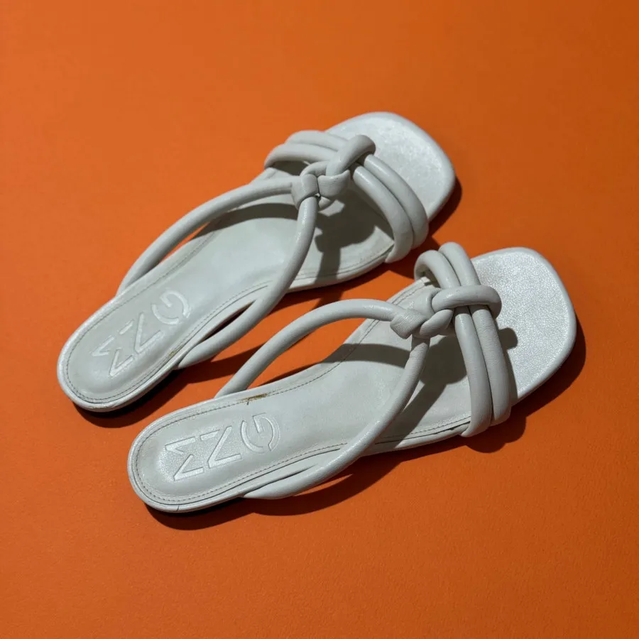 صندل سفید منگو