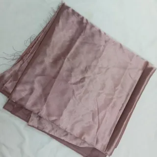 پارچه ساتن
