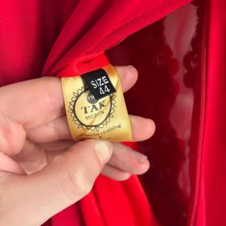 لباس مجلسی شب رنگ قرمز