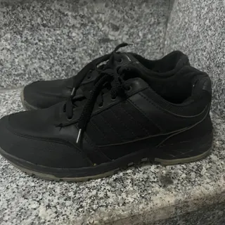 کفش اسپرت مشکی