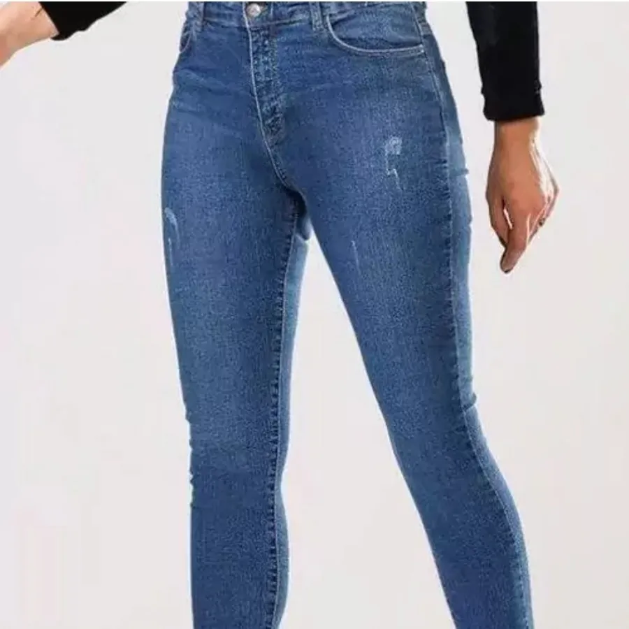 شلوار اسکینی لی جین آبی