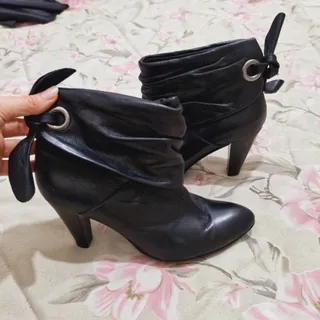 بوت مارک چرم اصلی