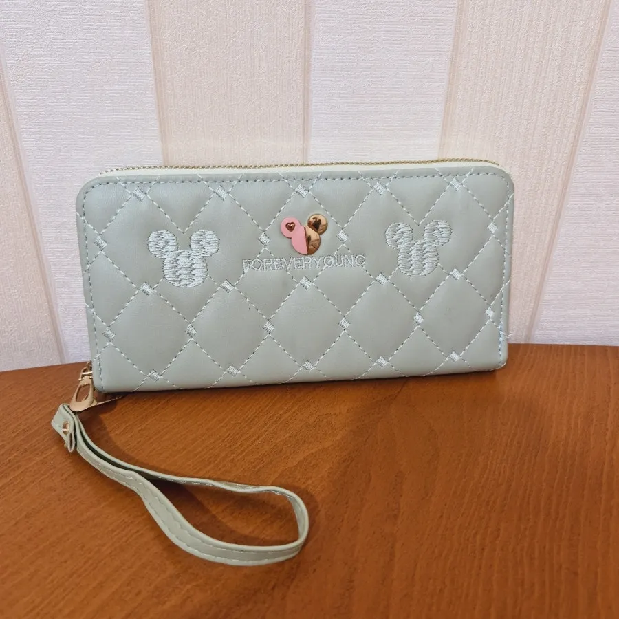 کیف پول دستی