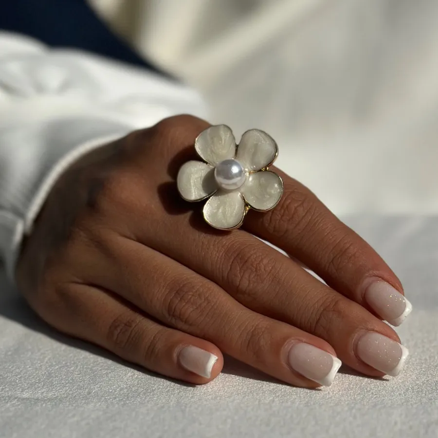 انگشتر صدفی