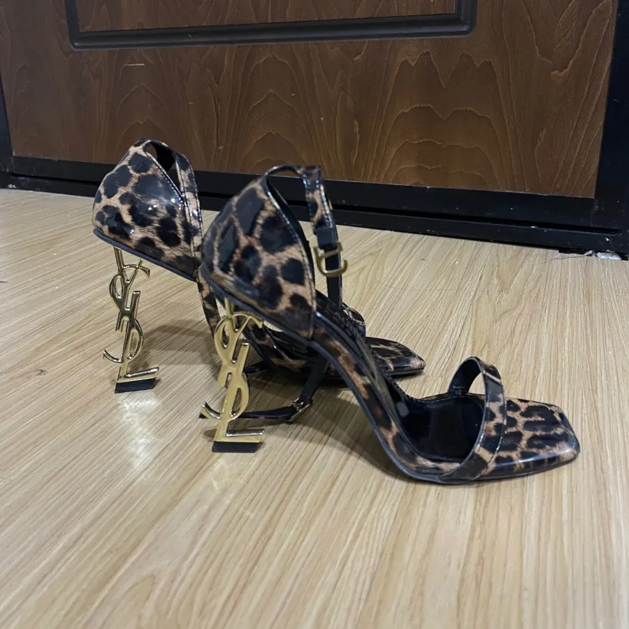 کفش ایو سن لورن ysl