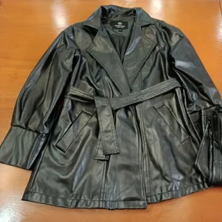 مانتو کتی چرم