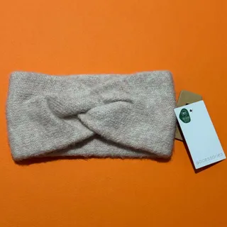 هدبند صورتی