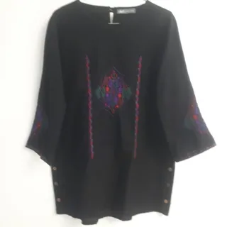 مانتو جلو بسته