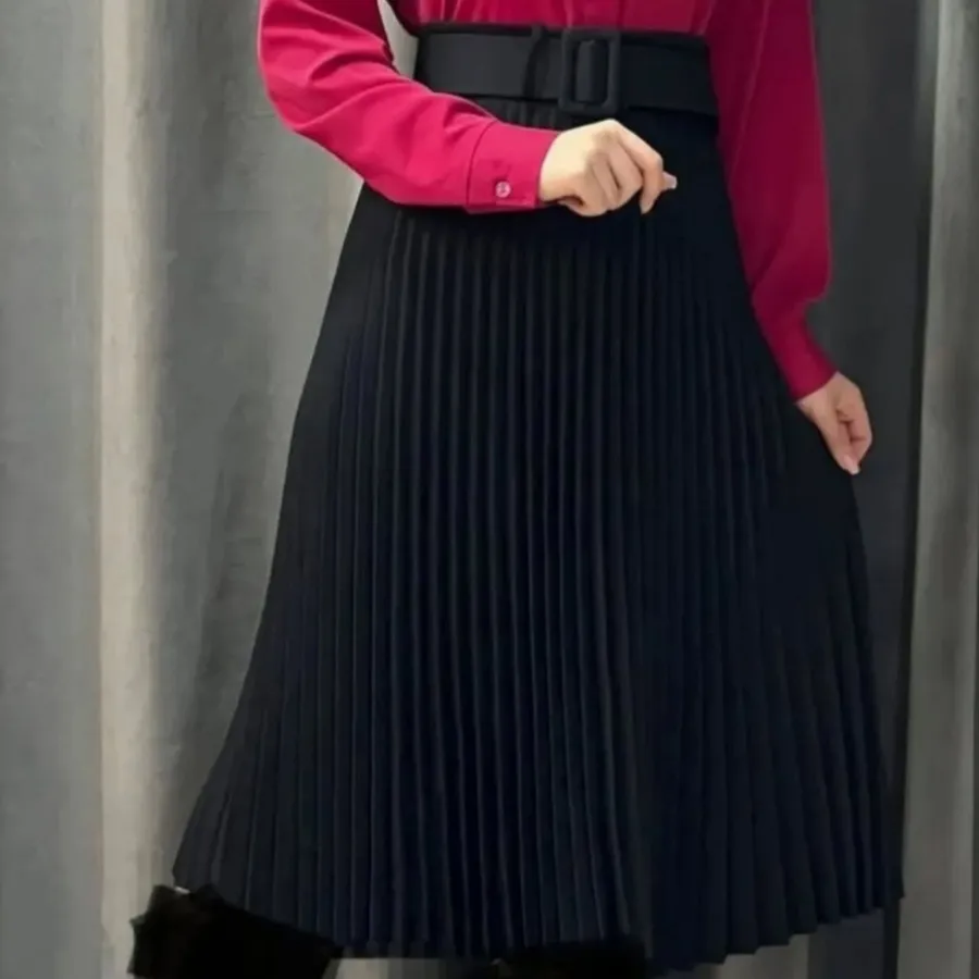 دامن پلیسه کمربنددار