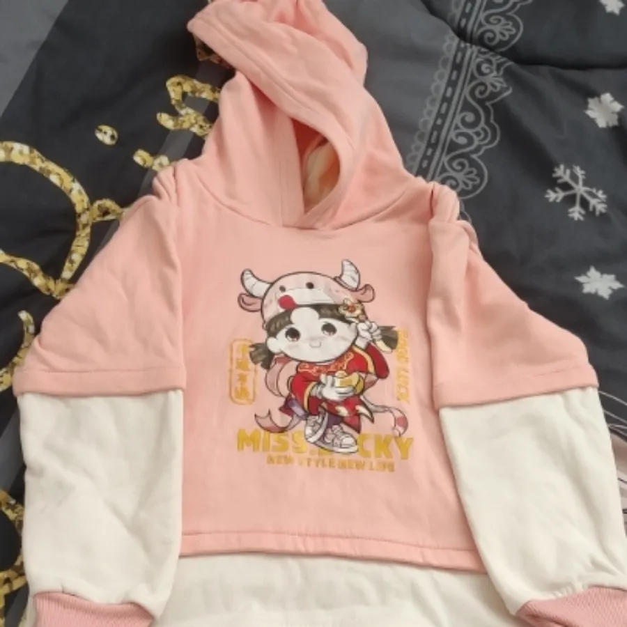 هودی دخترانه