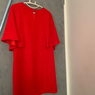 پیراهن دخترانه