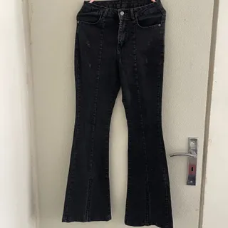 شلوار جین بوت کات