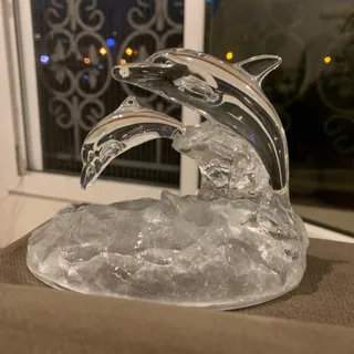 دلفین کریستال