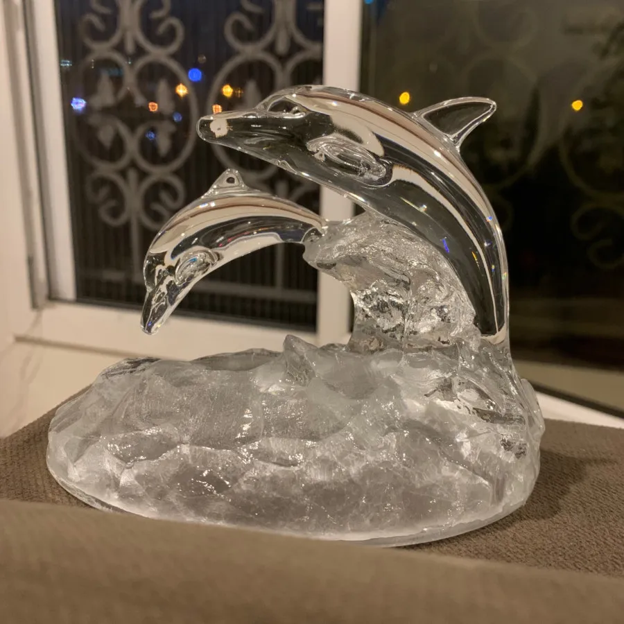 دلفین کریستال