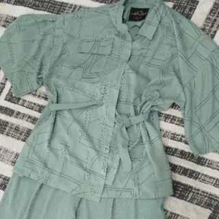 مانتو و شومیز