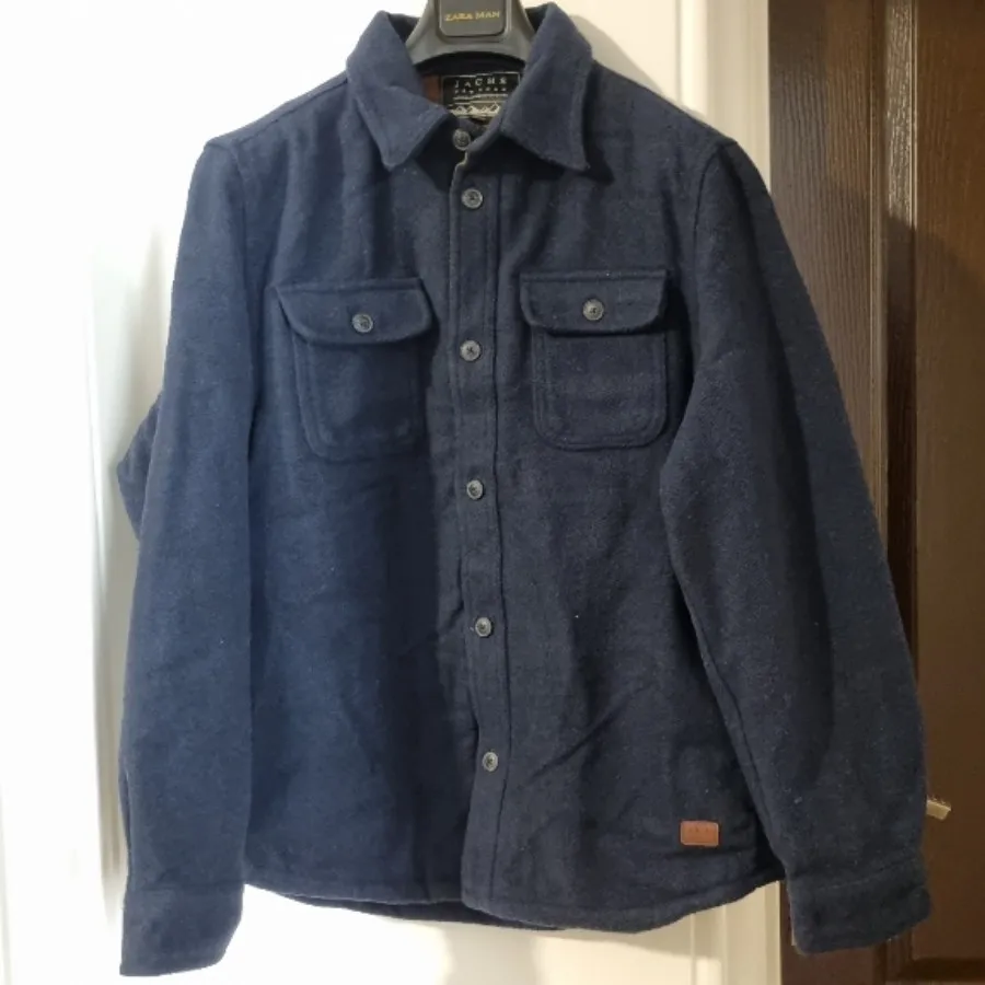 کاپشن jachs new York