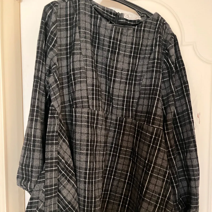 پالتو جلو بسته