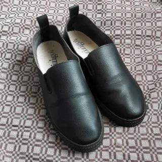 کفش کالج تخت