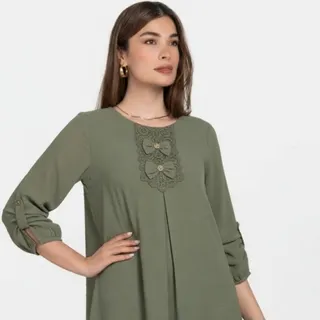 شومیز سبز پشت گیپور