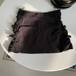 دامن کوتاه دخترونه