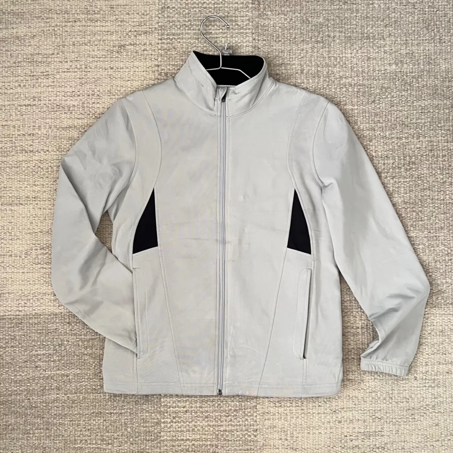 بادگیر طوسی خارجی