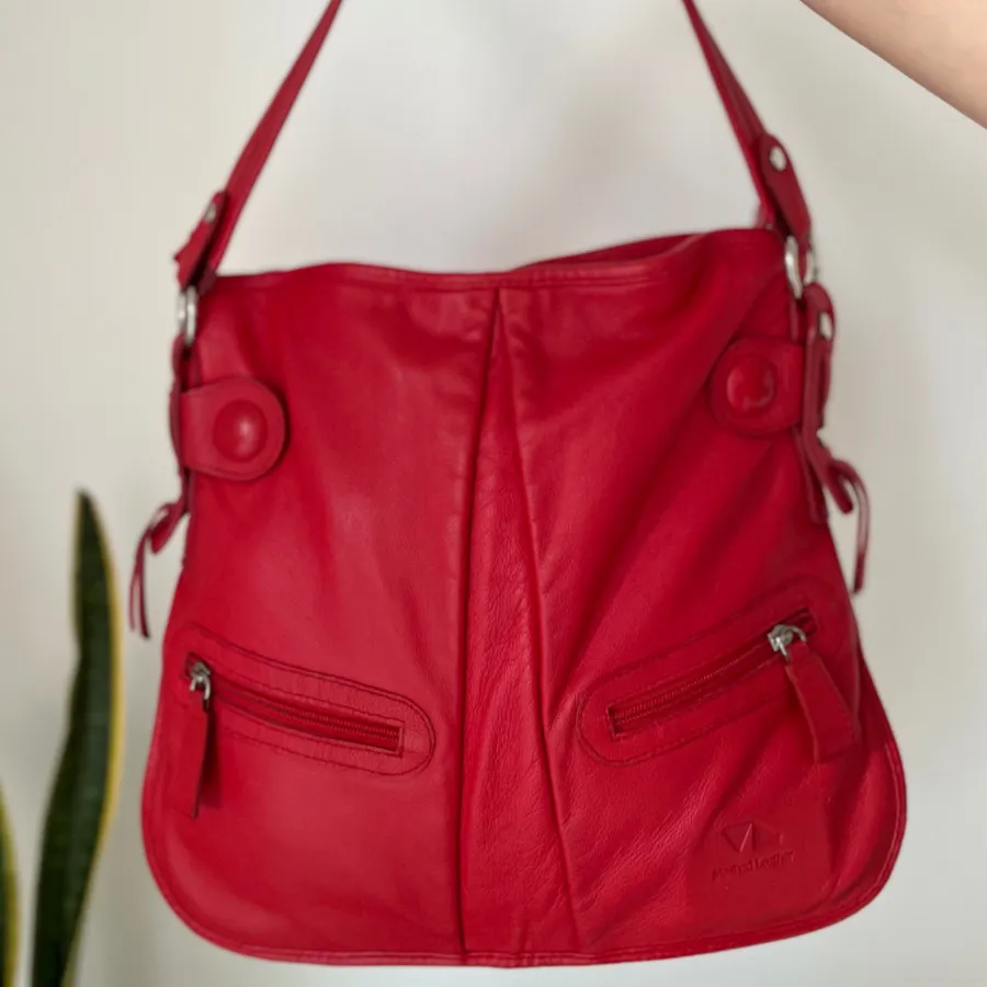 کیف چرم مشهد قرمز