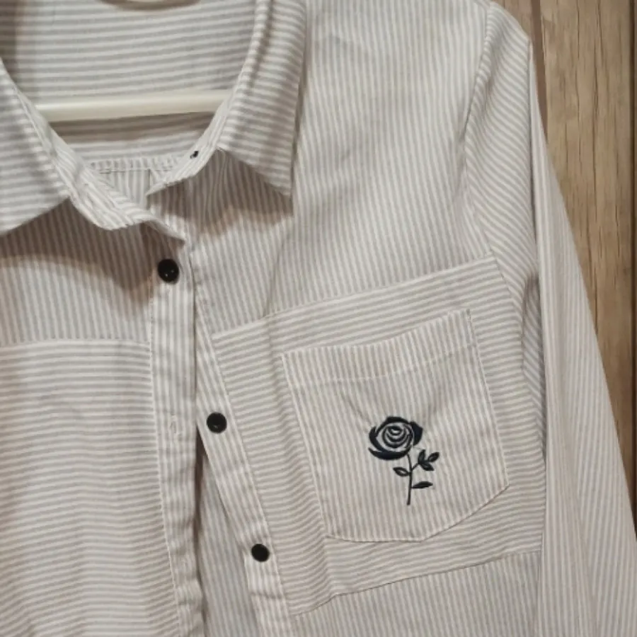 بلوز طرح گل