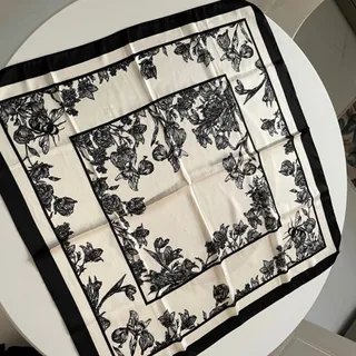 روسری ساتن ابریشم