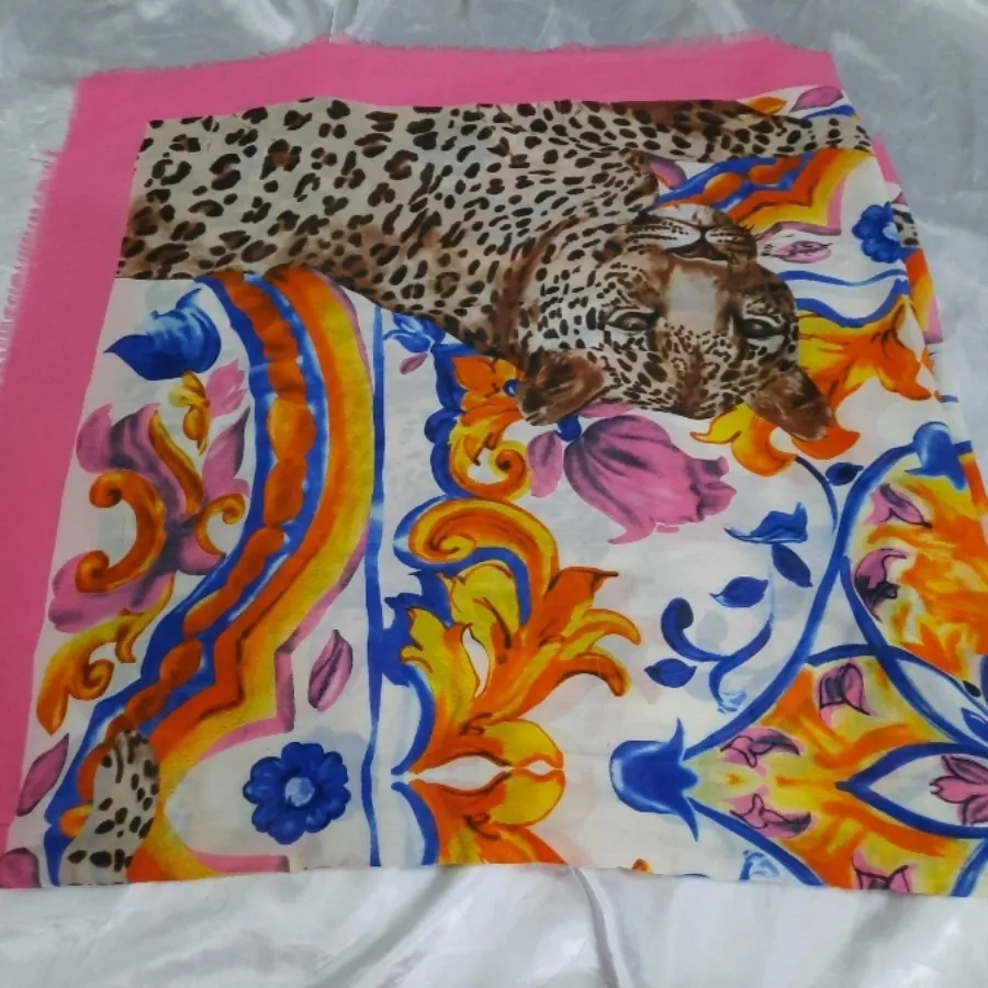 روسری پلنگی نخی