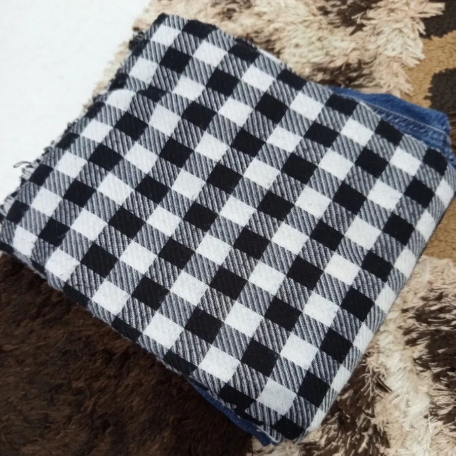 شال چهارخونه پاییزی