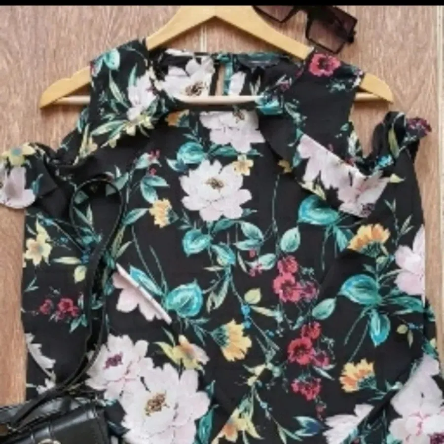 شومیز برند اتمسفر