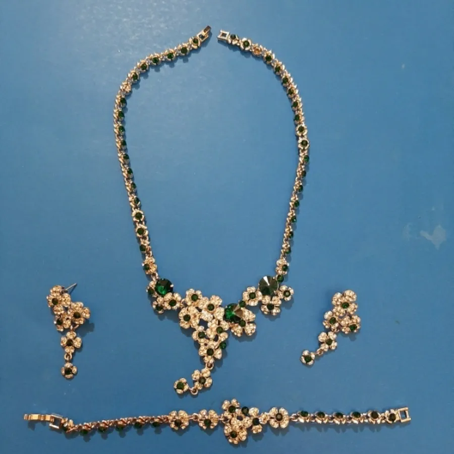 ست گردنبند،دستبند،گوشواره