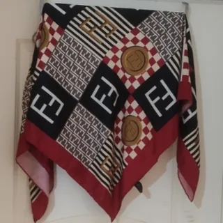 روسری ابریشمی سایزبزرگ نو