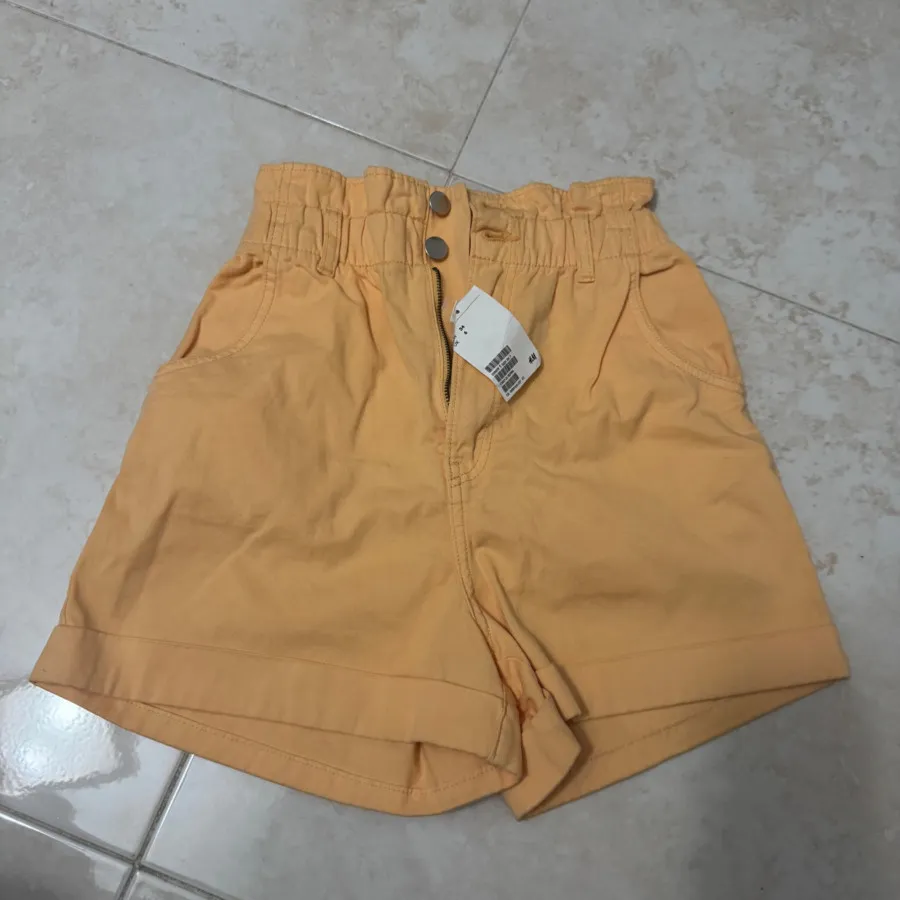 شلوارک نارنجی H & M s