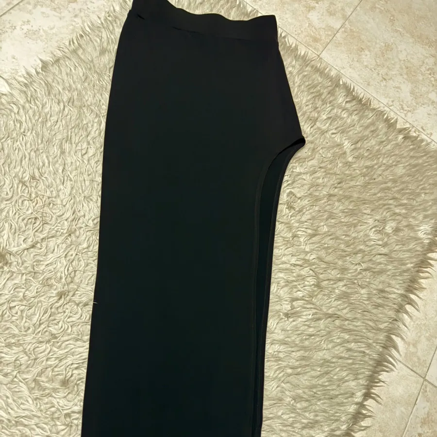 دامن مشکی kikiriki