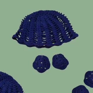 کلاه و گوشواره آبیس