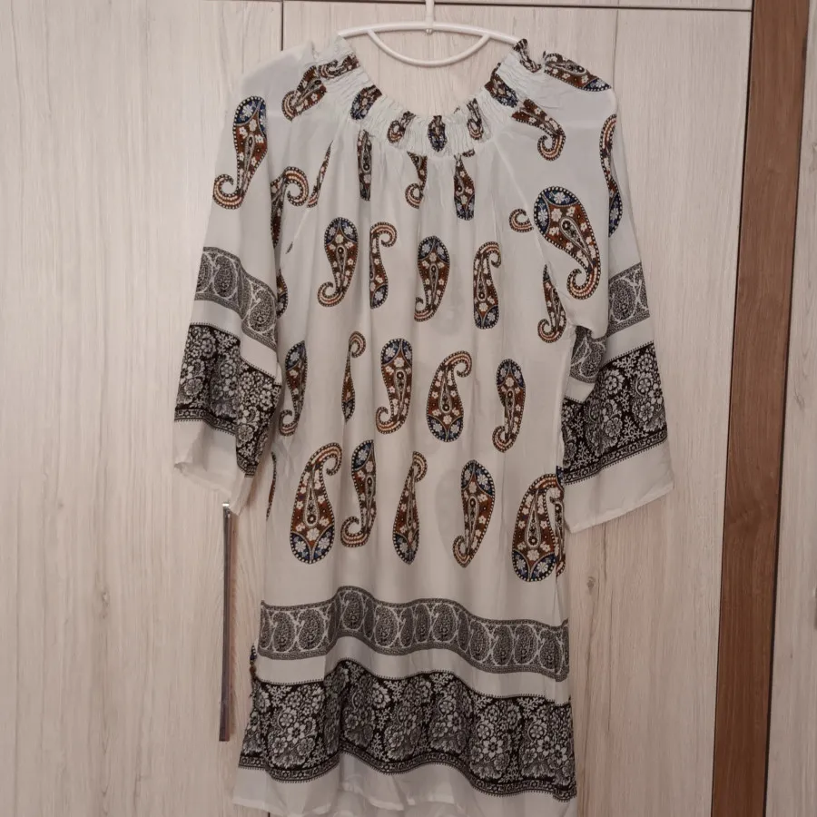 پیراهن اف شولدر