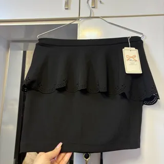 دامن کوتاه مجلسی