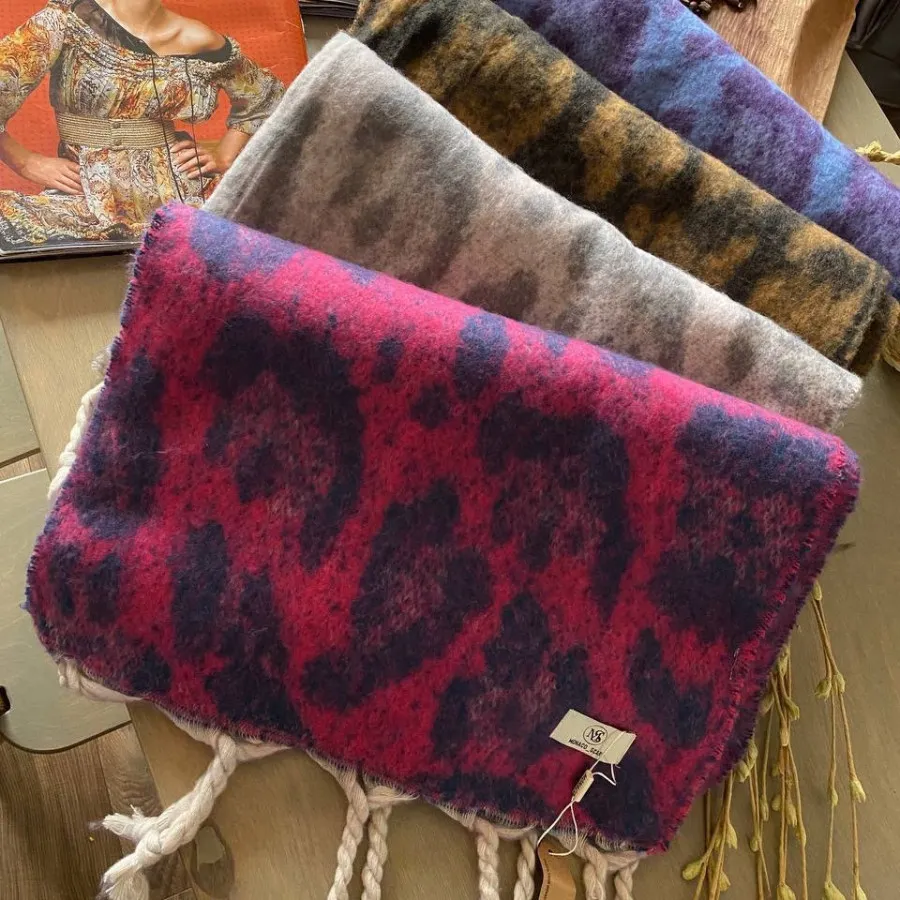 بیگ اسکارف پلنگی